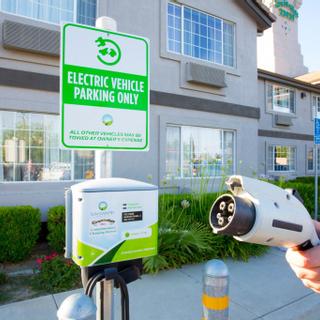 Granzella’s Inn | Williams, California | Electric vehicle charging station